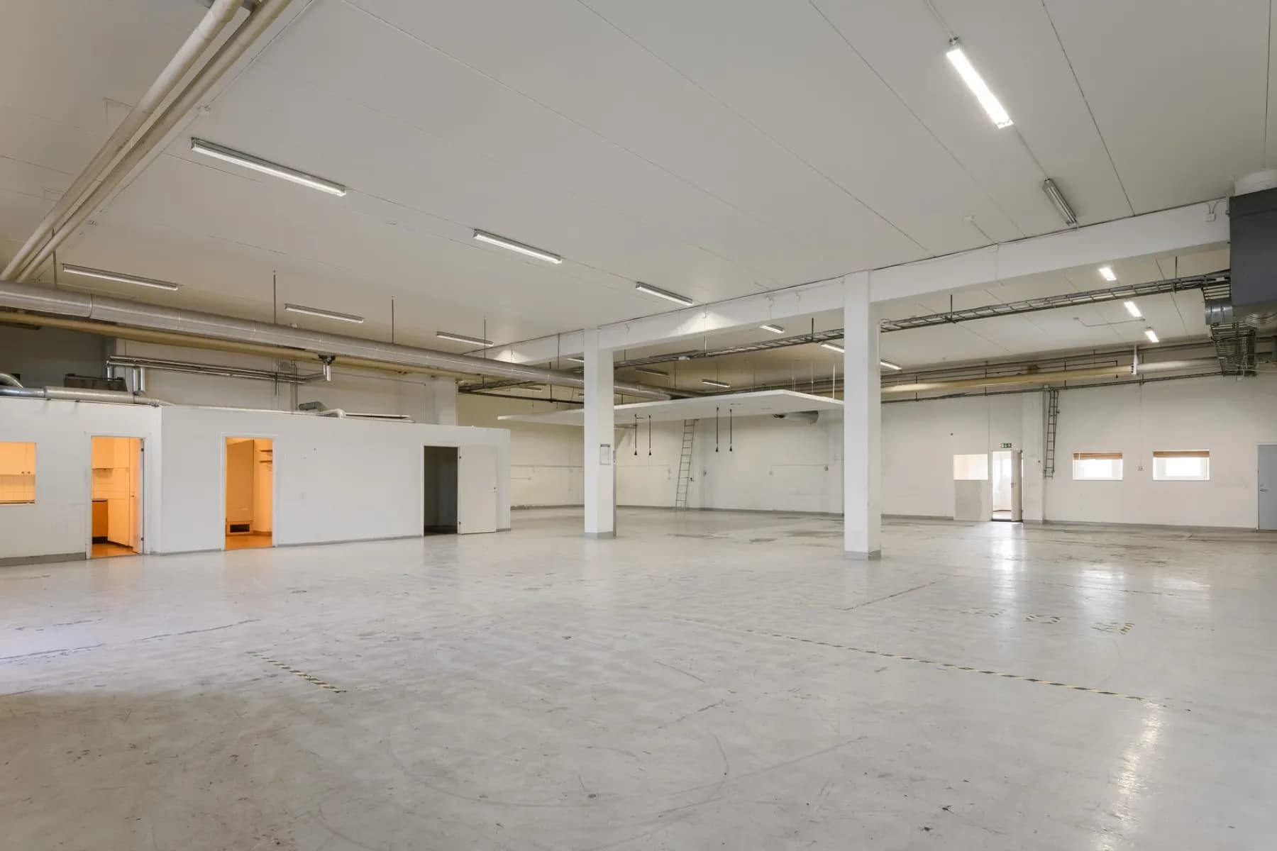 Krusegränd 42, Malmö – 1 400 m²
