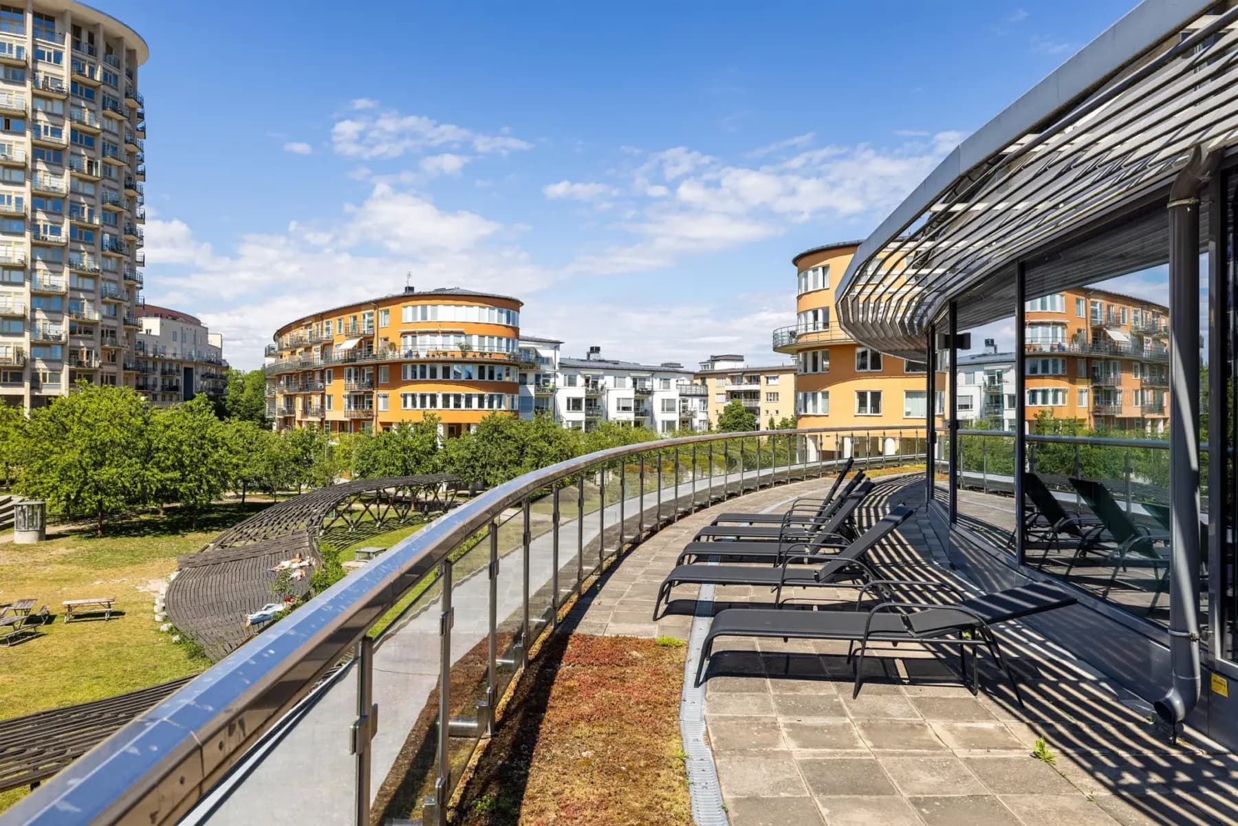 Valhallavägen 117, Stockholm – 563-1 408 m²