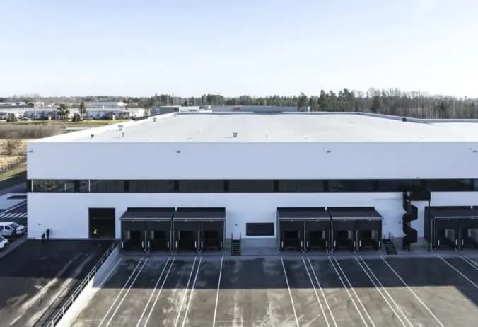 Valltorpsvägen 17, Örebro – 12000 m² – bildgalleri