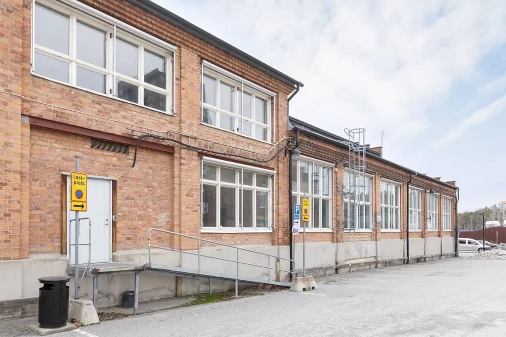Henry Bergstens väg 3, Järfälla – 1932 m² – bild 2