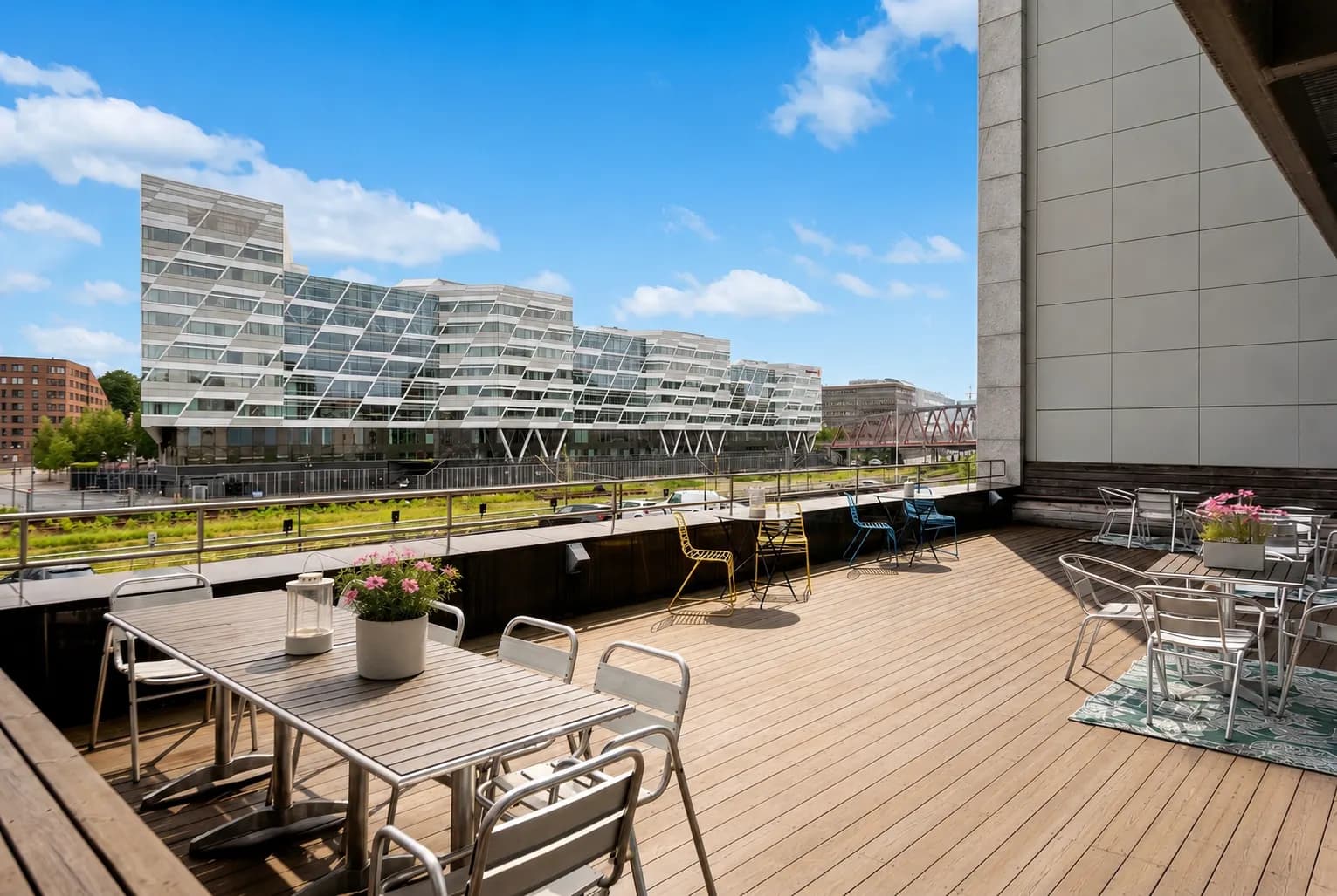 Svetsarvägen 6-10, Solna – 2 390-4 690 m²