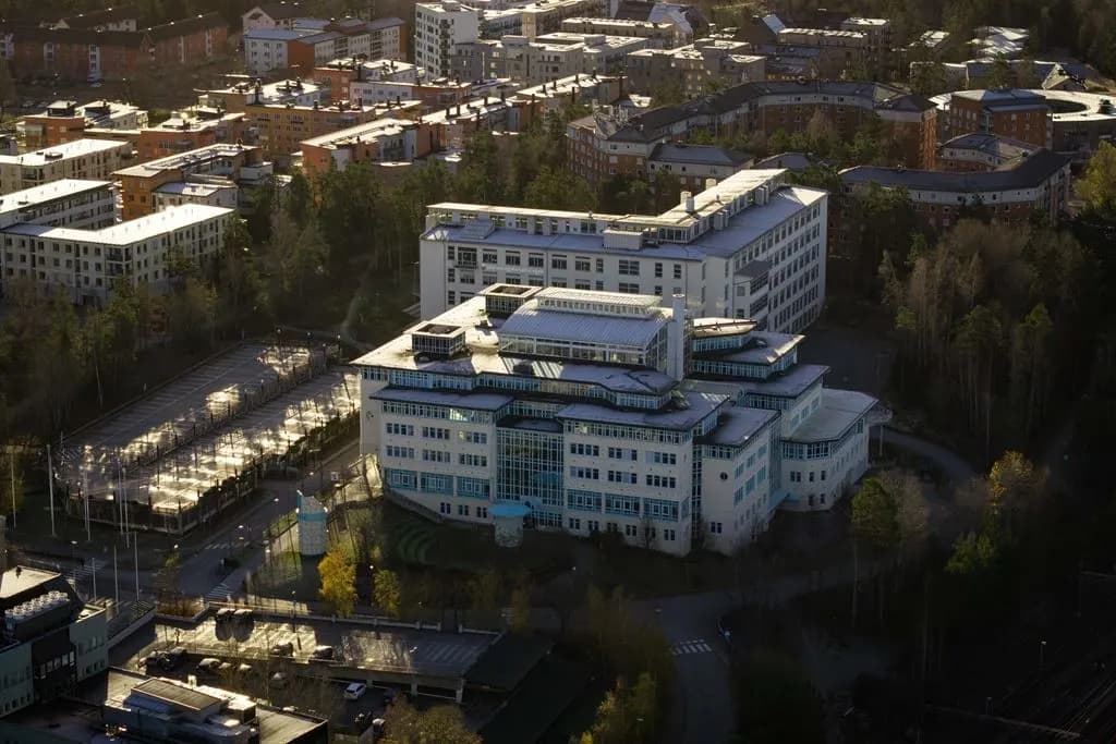 Marinens väg 30, Handen