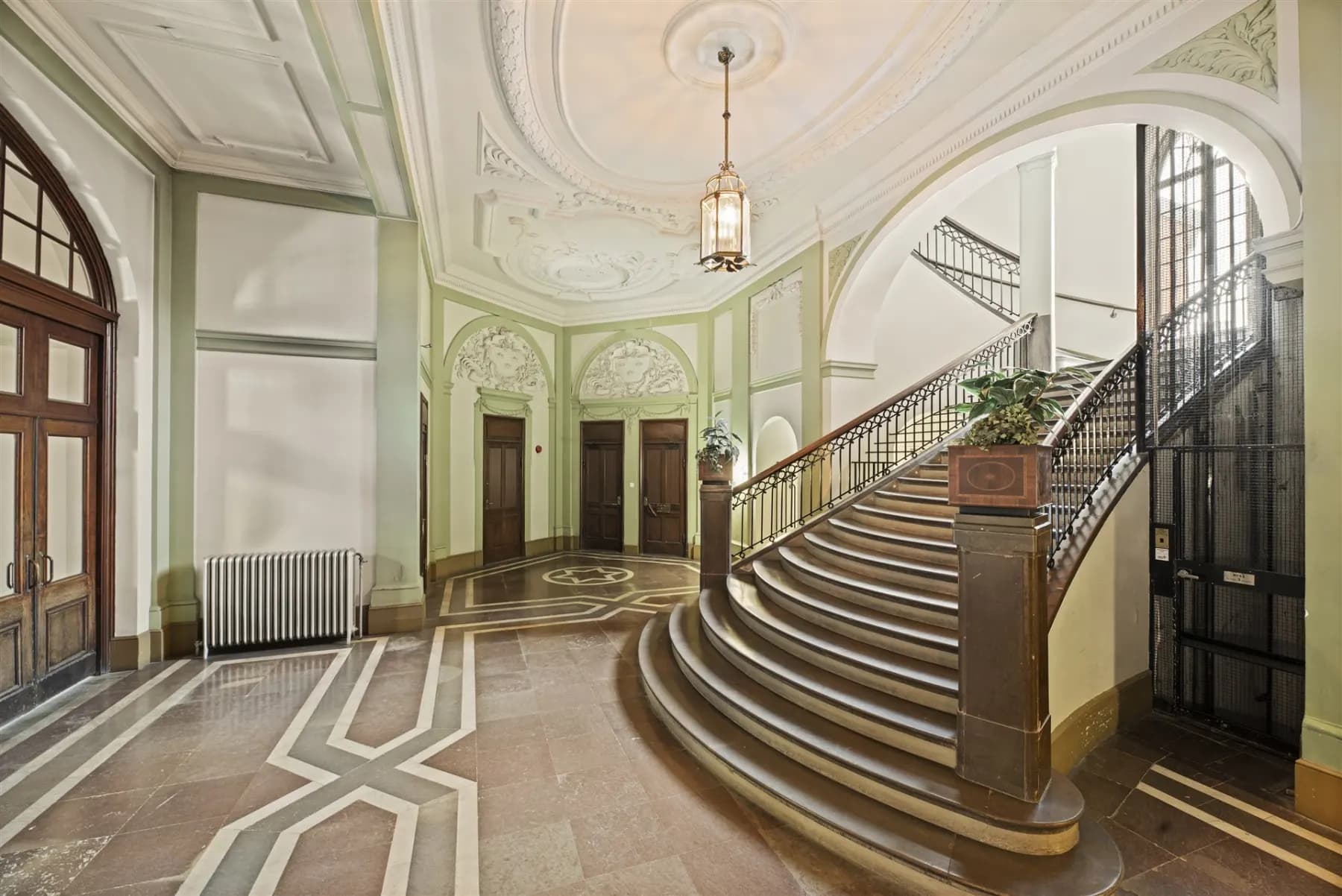 Kungsängsgatan 17-19, Uppsala – 275-648 m²