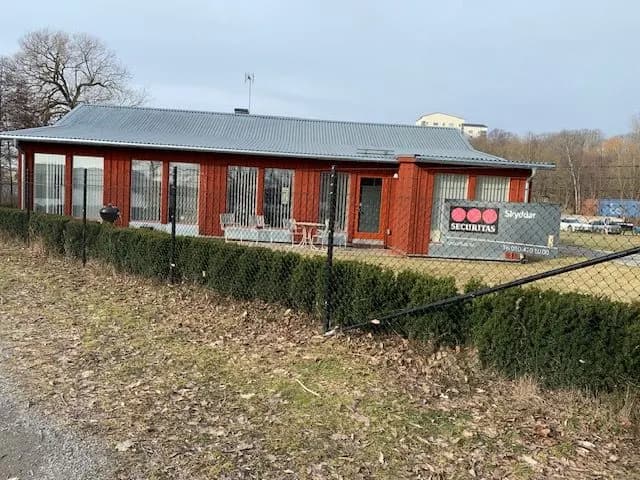 Hufvudsta gård - Bussgaraget