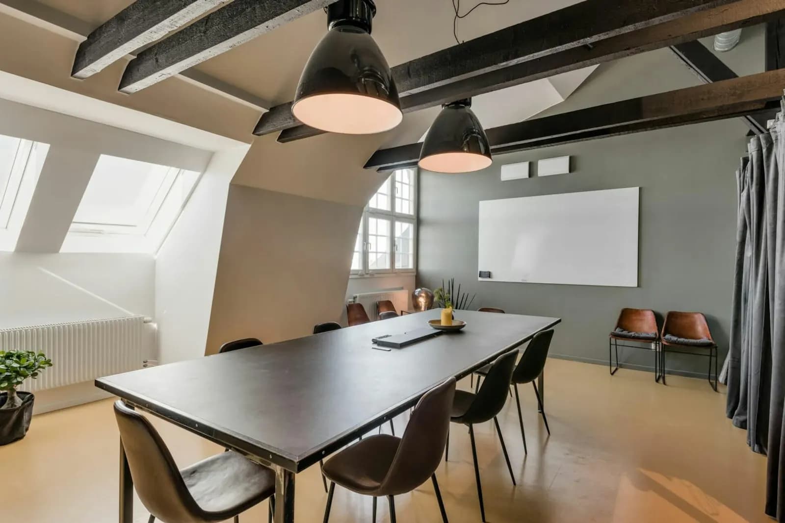 Skeppsbron 5, Göteborg – 361 m²