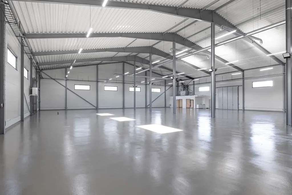 Symmetrivägen 19, Kungsängen – 1395 m²