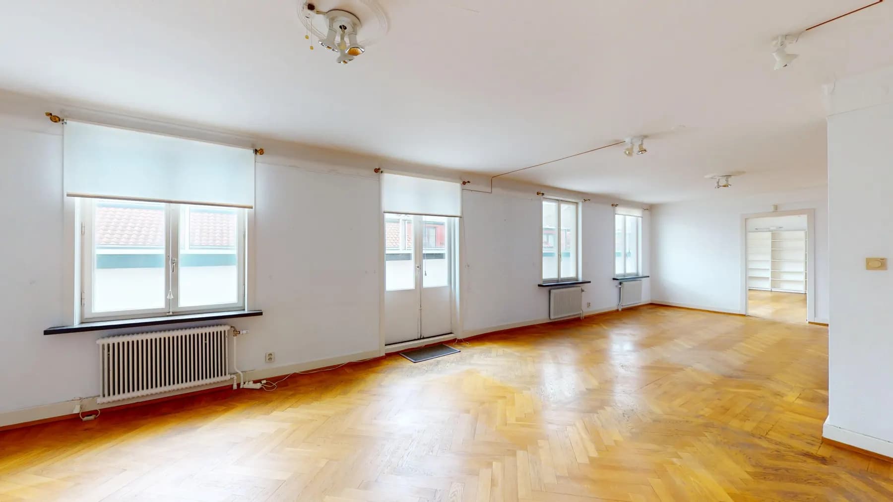 Lilla Fiskaregatan 16, 175 kvm – bild 2