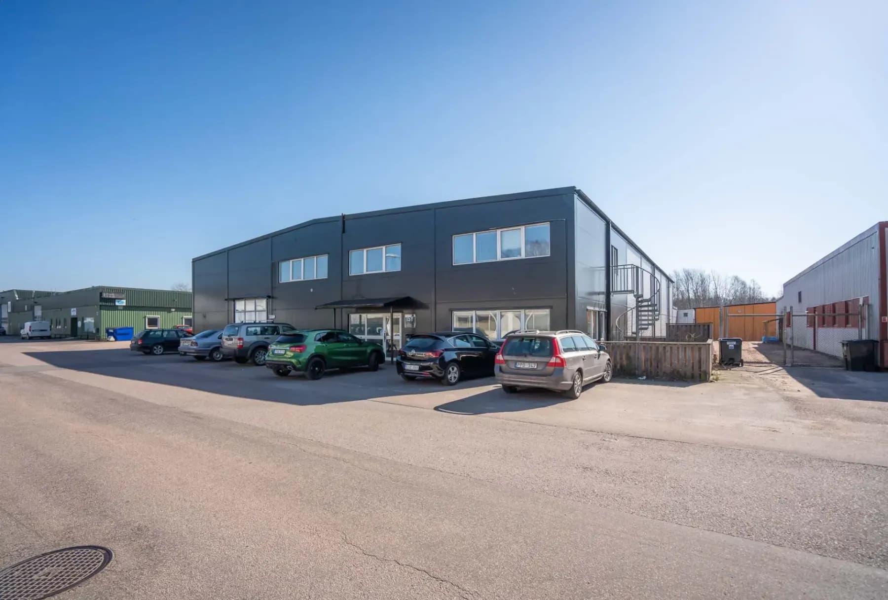 Furuviksringen 10, Halmstad – 1 070 m²