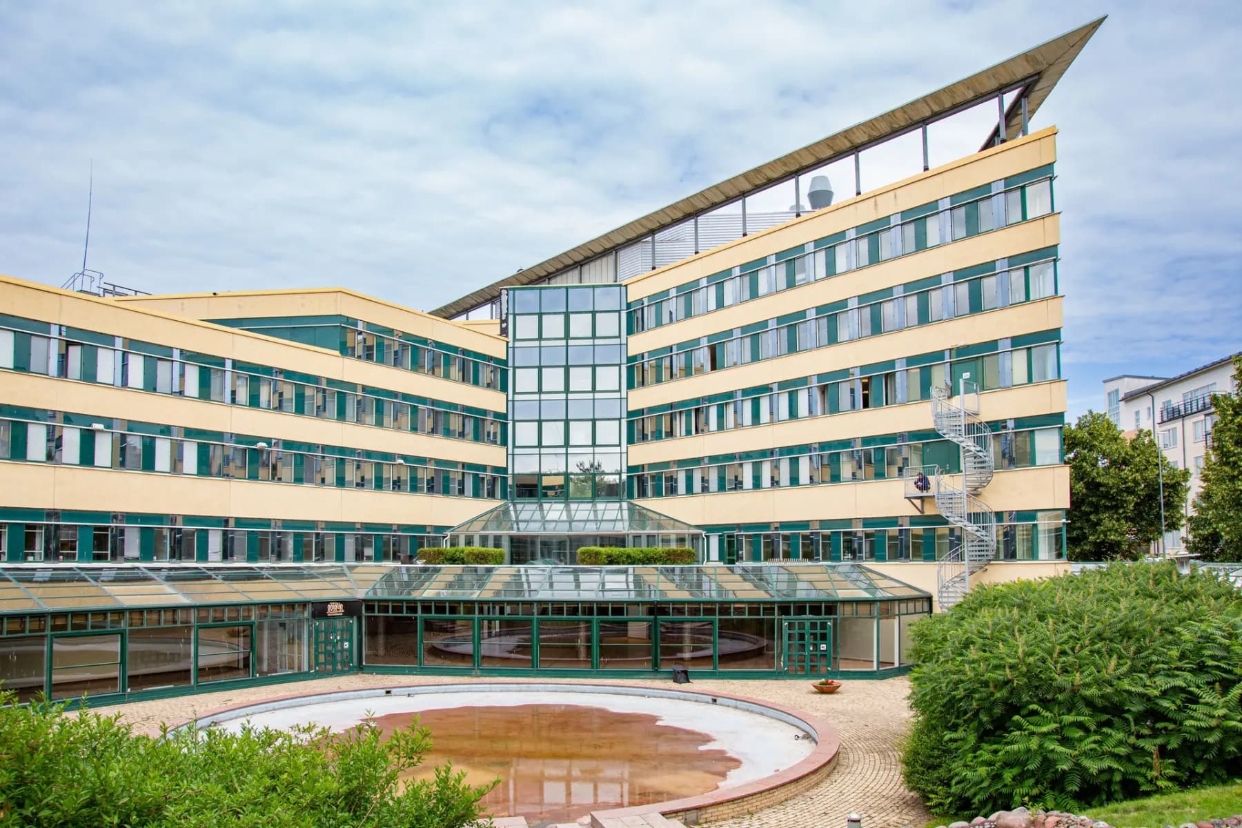 Djupdalsvägen 1-7, Sollentuna – 24-77 m²