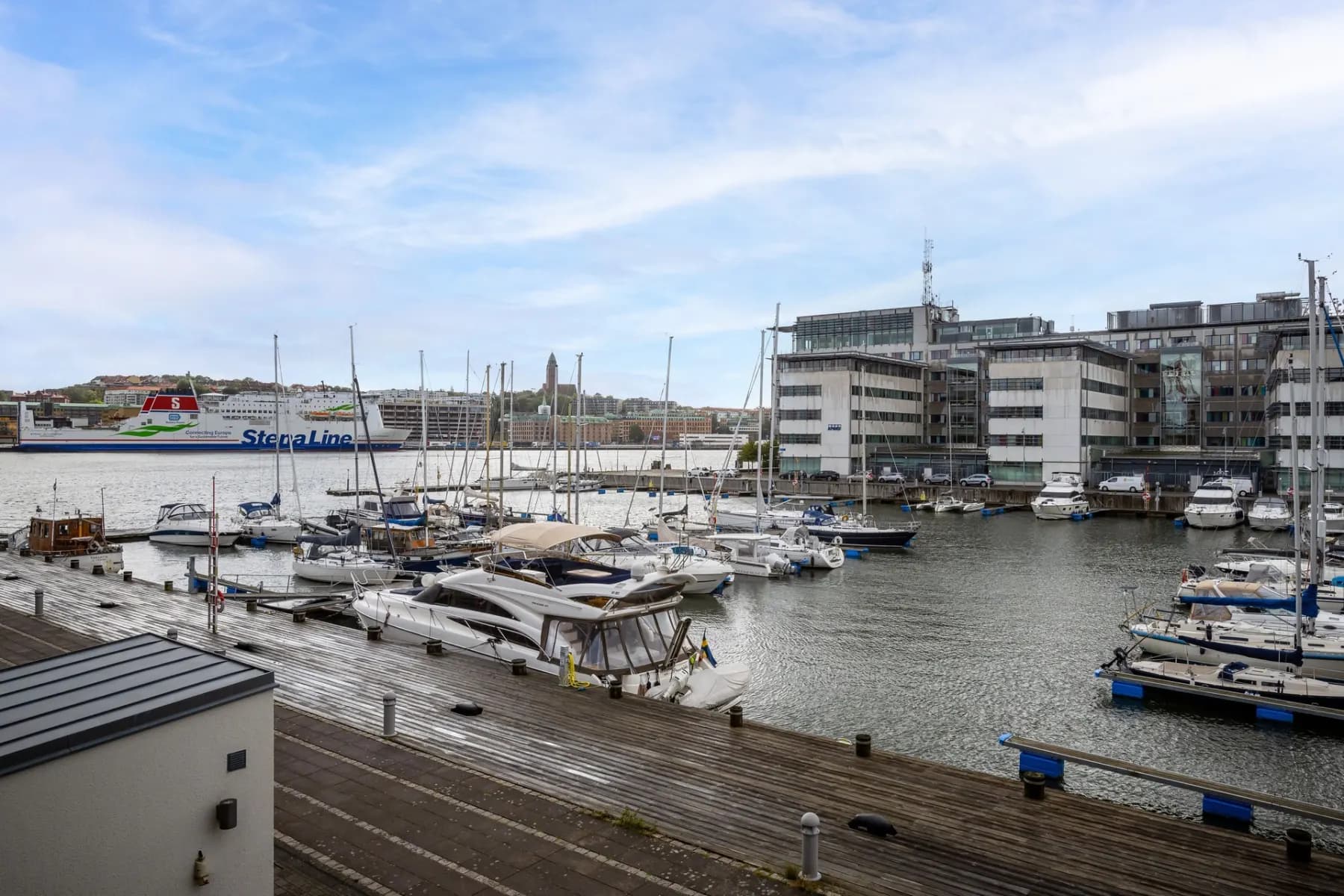 Theres Svenssons Gata 15 – bild 2