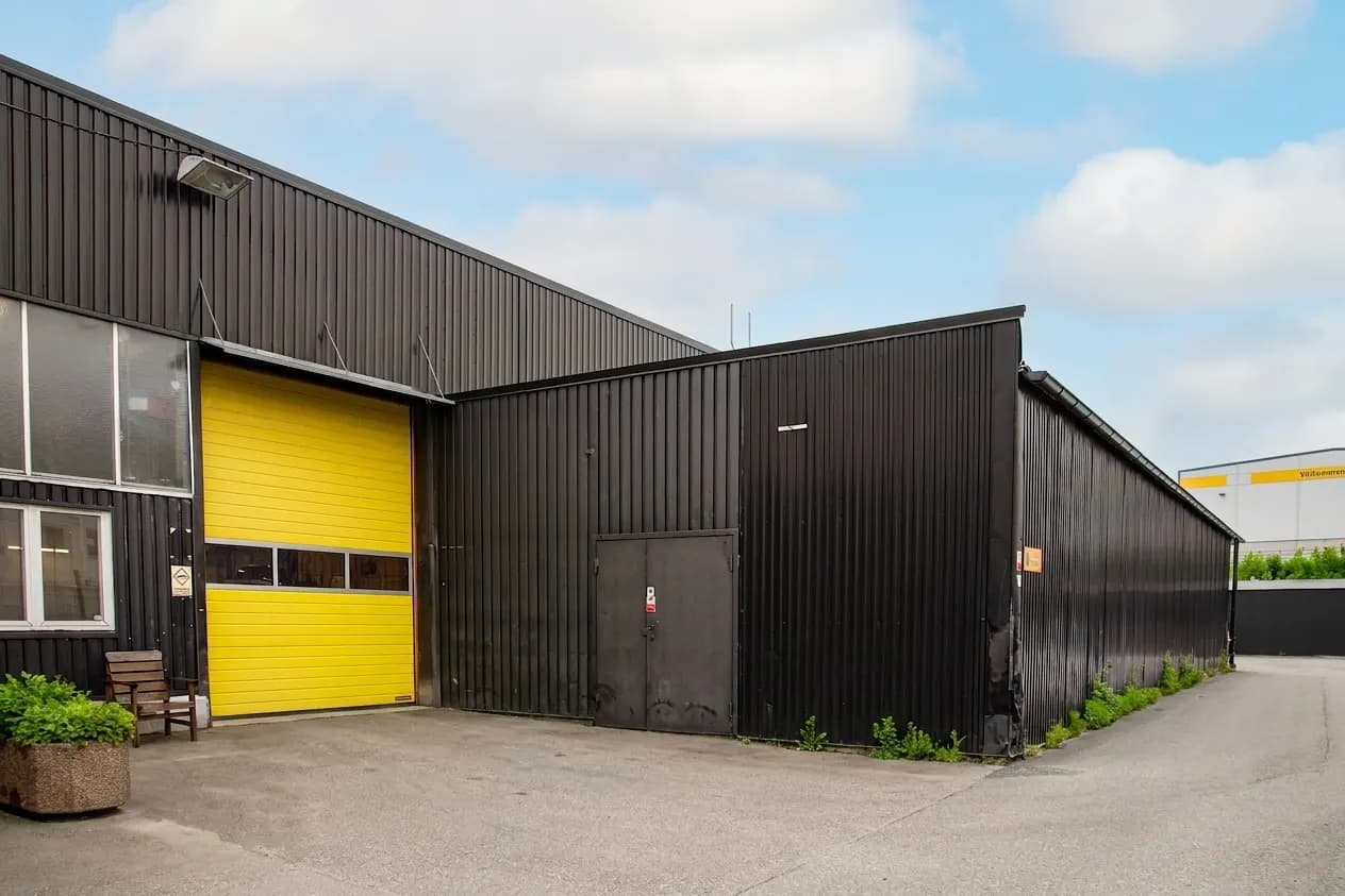 Nettovägen 11, Järfälla – 308-1 676 m²