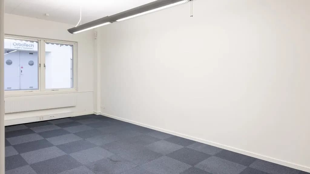 Flexibel lokal med lager och showroom på Limhamn – bild 2