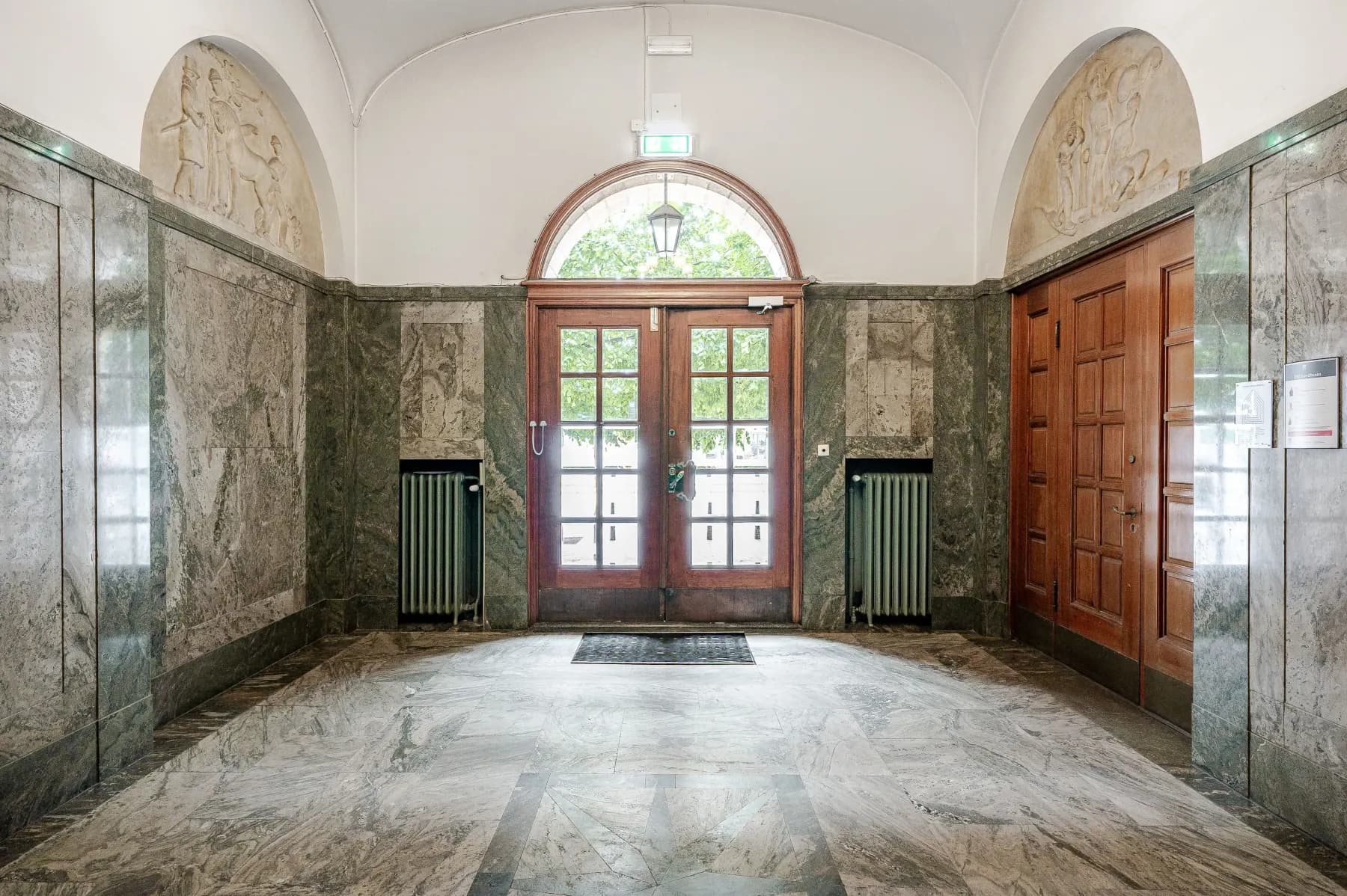 Kontor i ikoniska Palazzo 1897 vid Järnvägsgatan – bild 2