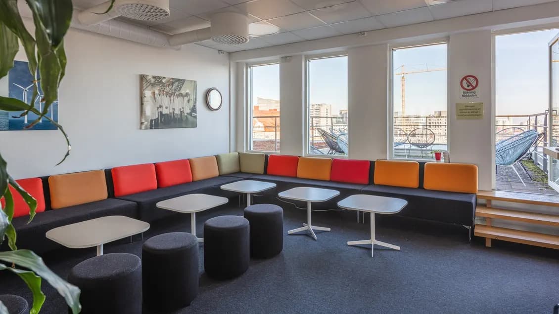 Kontorslokal med egen takterrass – bild 2