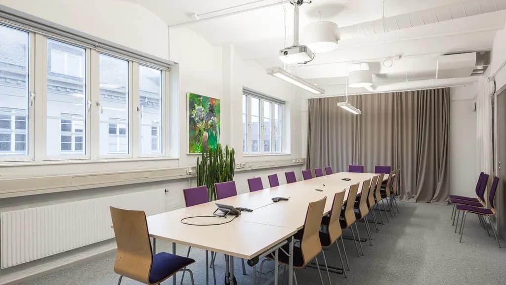 Citykontor i historiskt hus på bästa pendlingsläge – bild 2