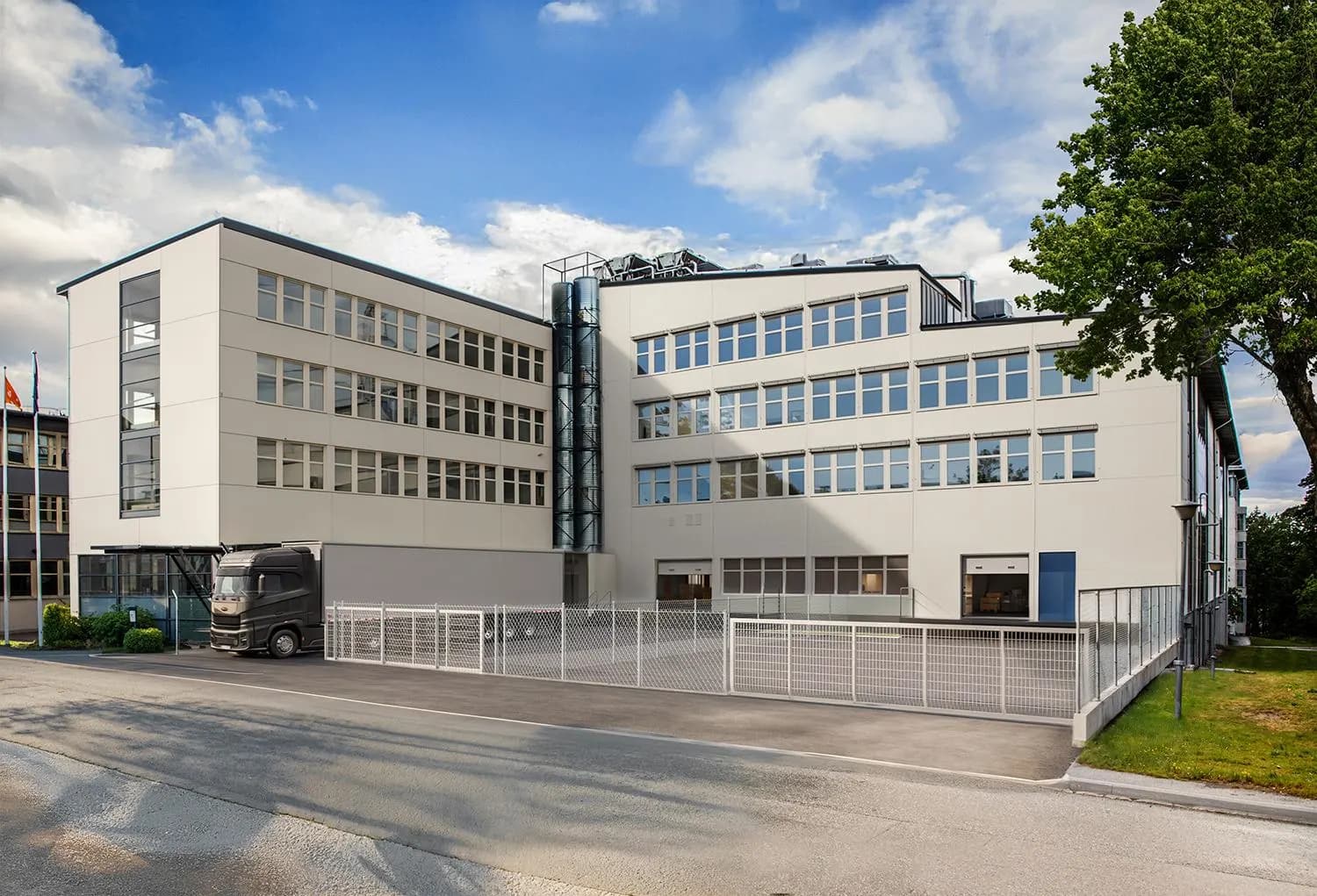 Torshamnsgatan 42-48, Stockholm – 3 000-7 000 m²