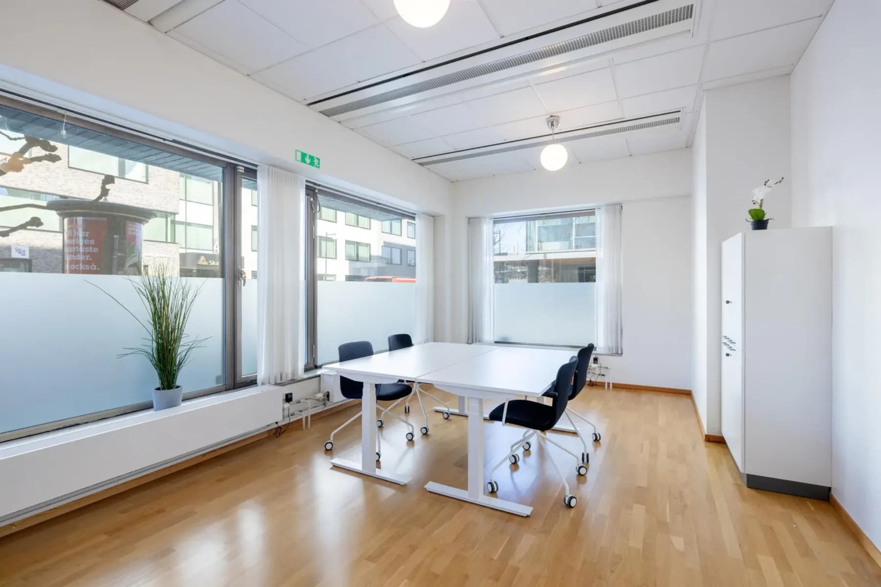Sturegatan 3, entréplan – bild 2