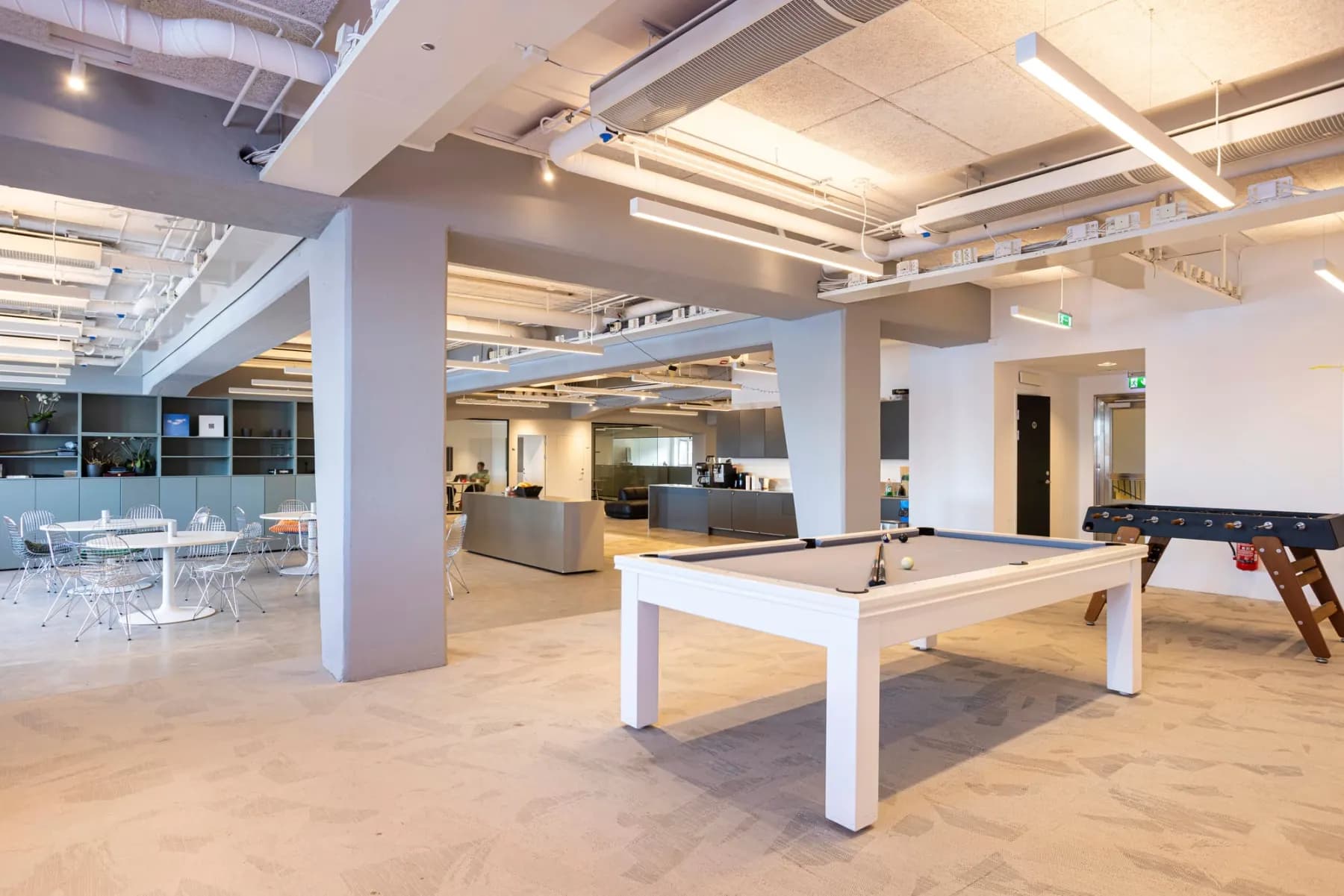 Kontor 883 m² på Söder Mälarstrand 29 i Stockholm