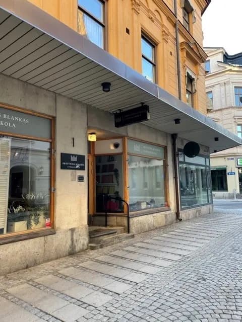 870 kvm på Kyrkogatan 12, Sundsvall – bild 2