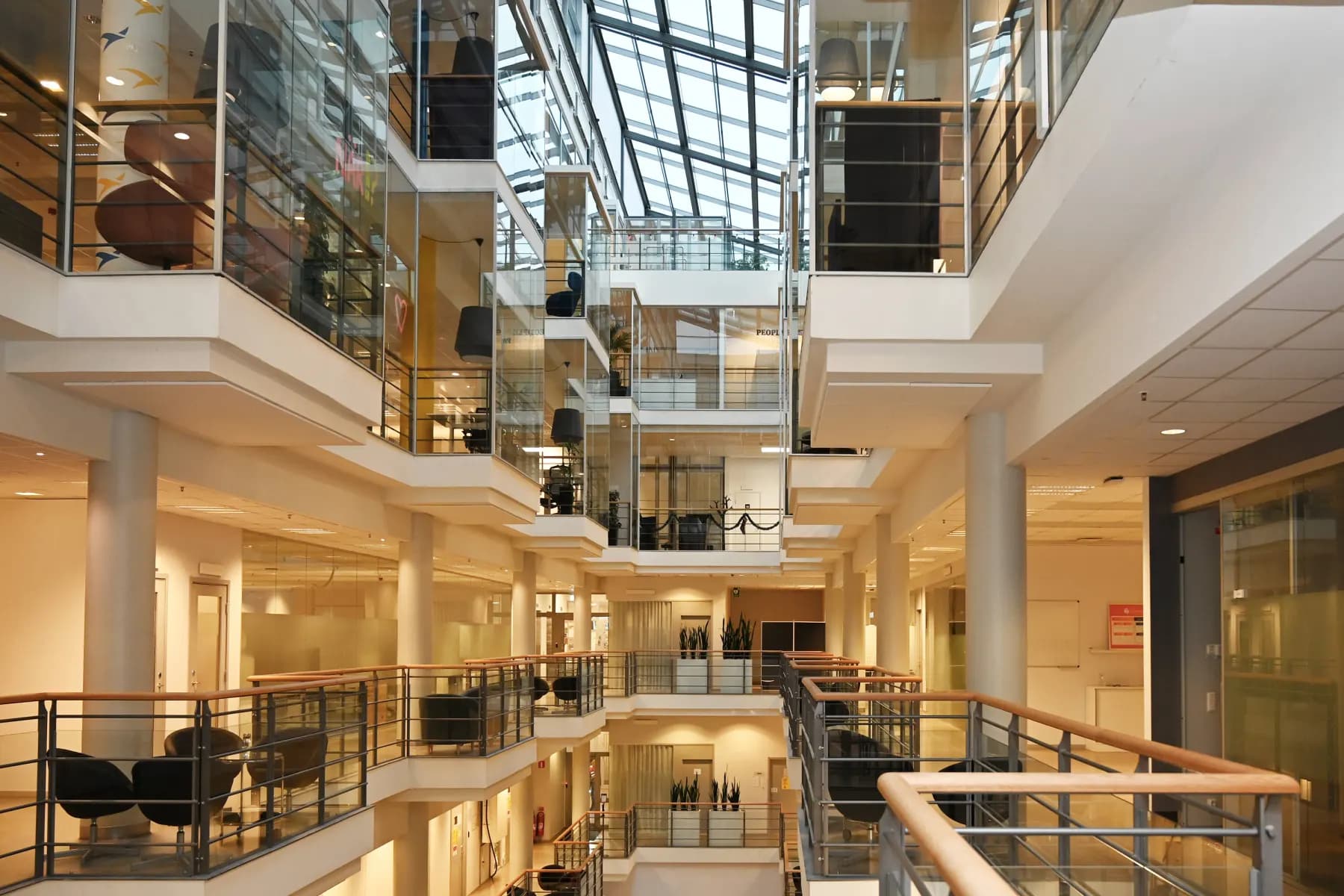 Fredsborgsgatan 24, Stockholm – 200-1 892 m²