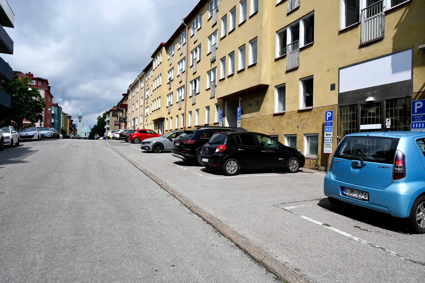 Ljus kombilokal med egen garageport! – bild 2