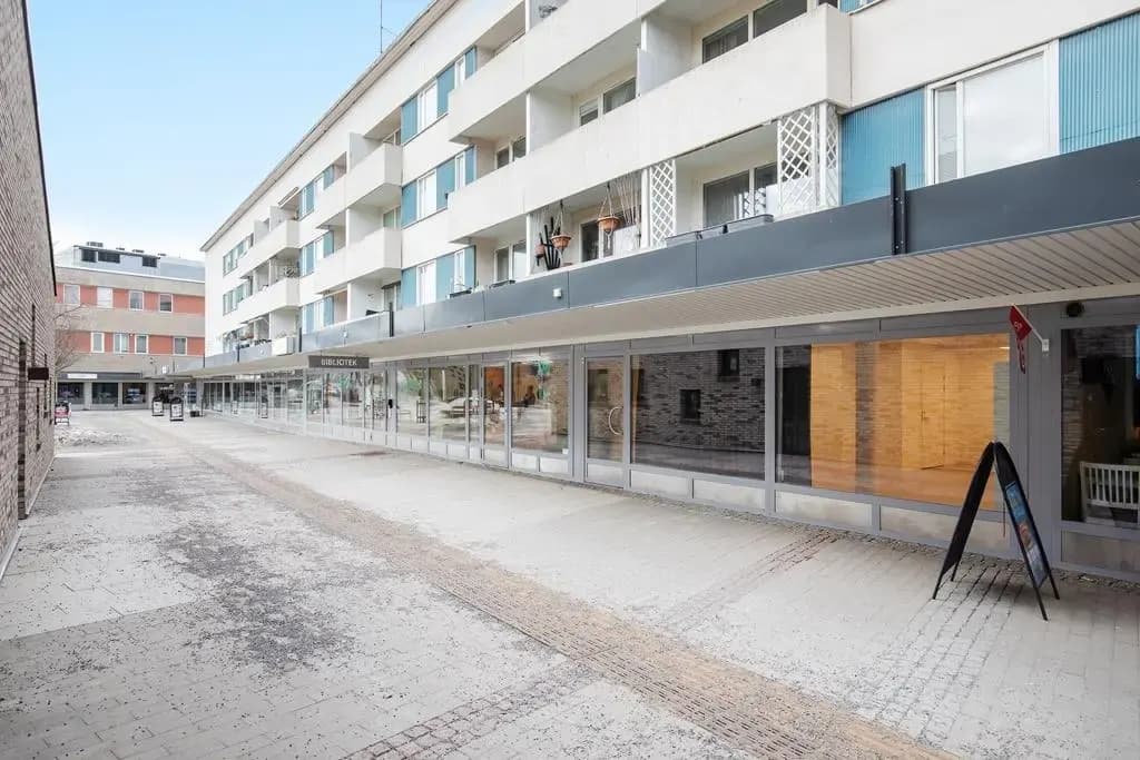 Pressarvägen 4-6