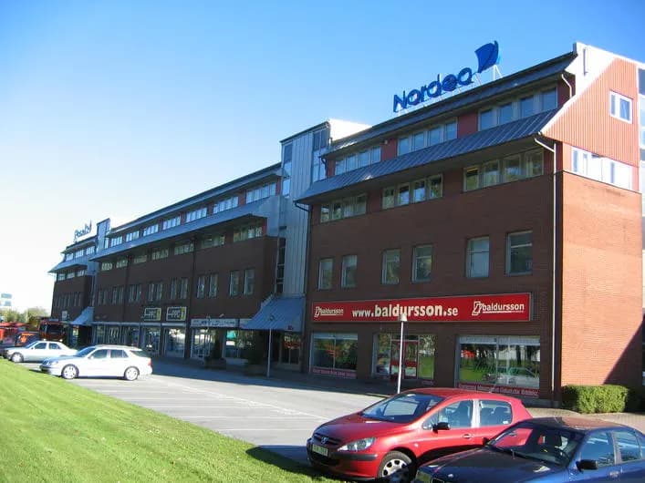 Nyrenoverat kontor med bra läge på Hisingen