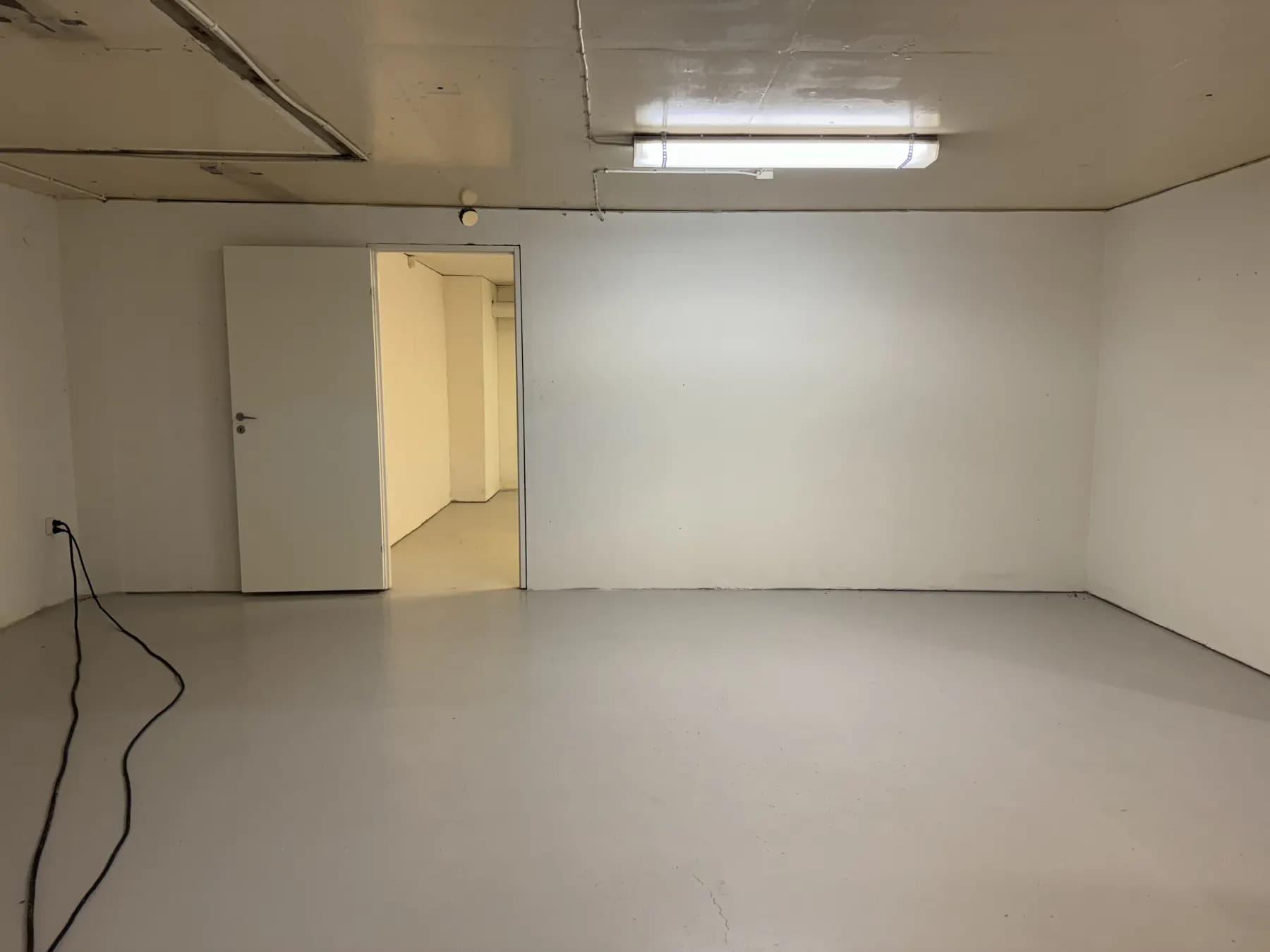 Perfekt lagerlokal centralt på Hisingen! – bild 2