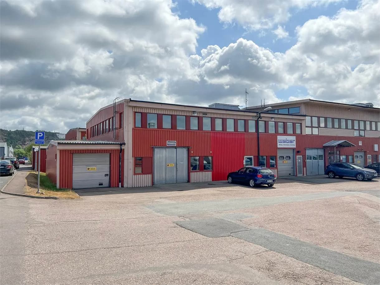 Komplett kombilokal med kontor, lager och separat kallgarage – bild 2