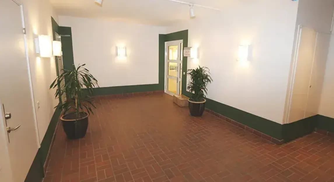 Väldisponerat kontor med bra läge i Högsbo – bild 2