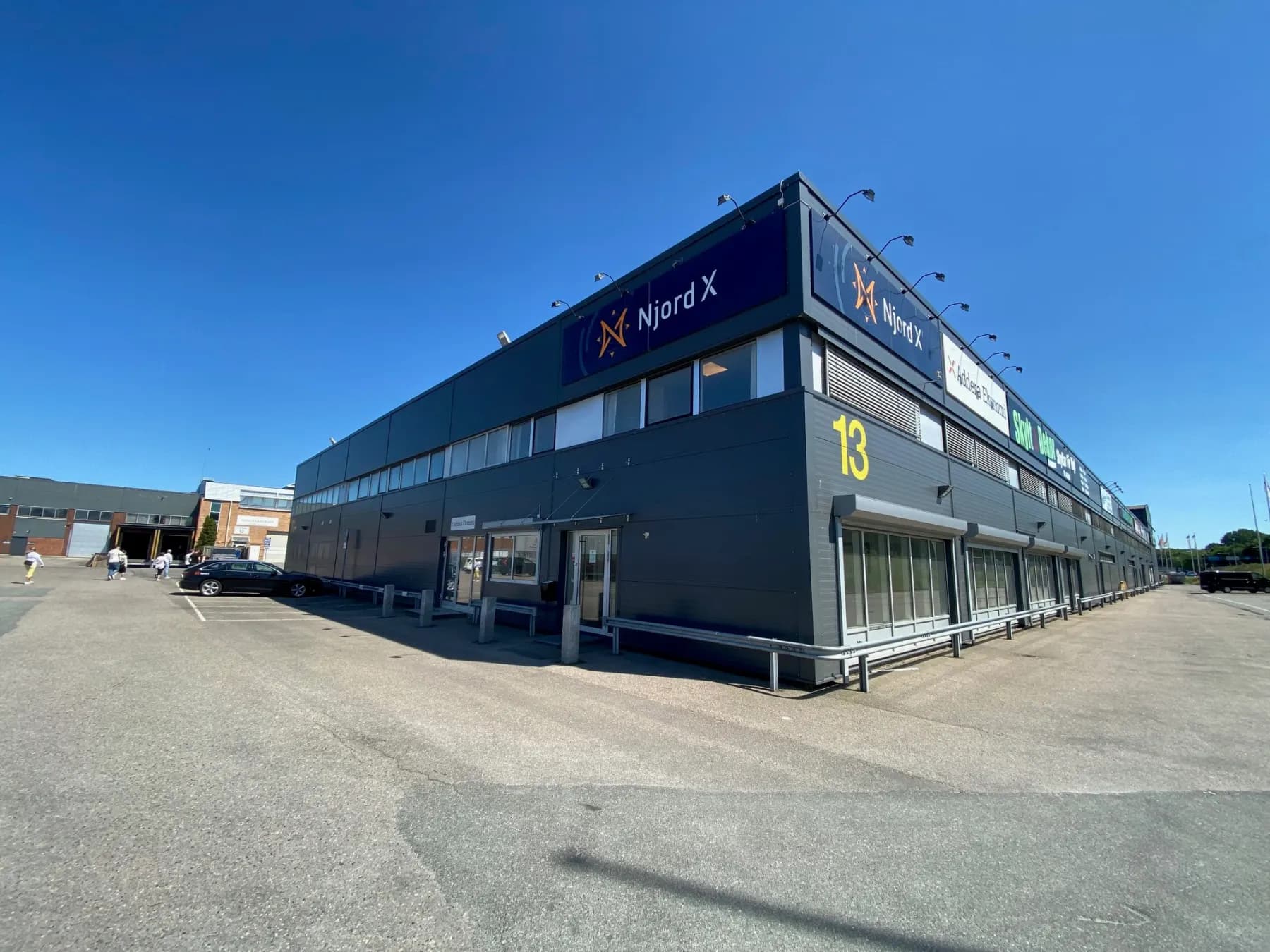 Kontrabasgatan 11, Västra Frölunda