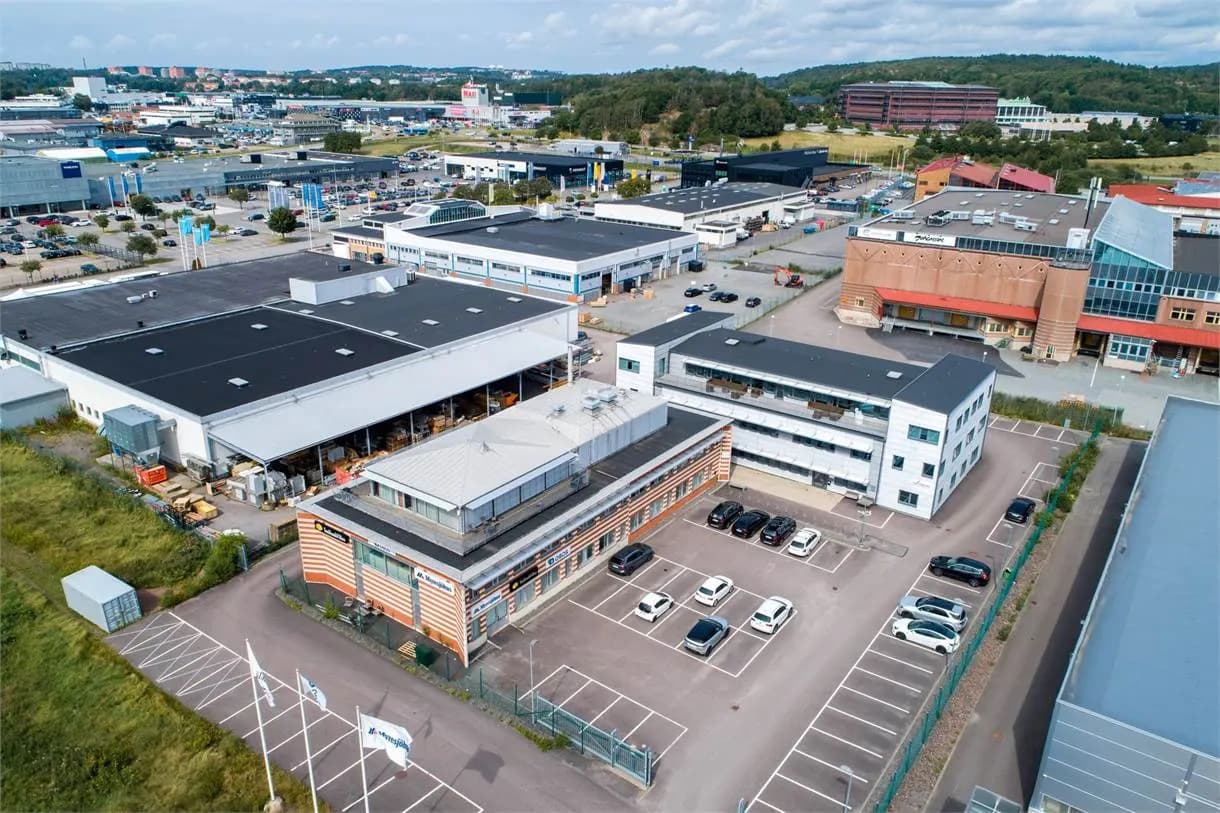 Kontorslokal med närhet till all tänkbar service – bild 2