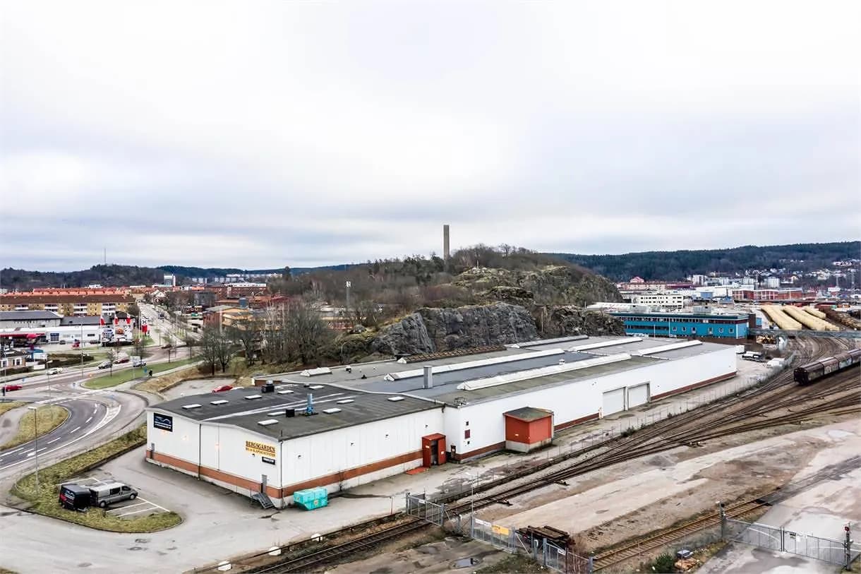 Kontor och industriytor med starkt logistikläge nära E44 – bild 2