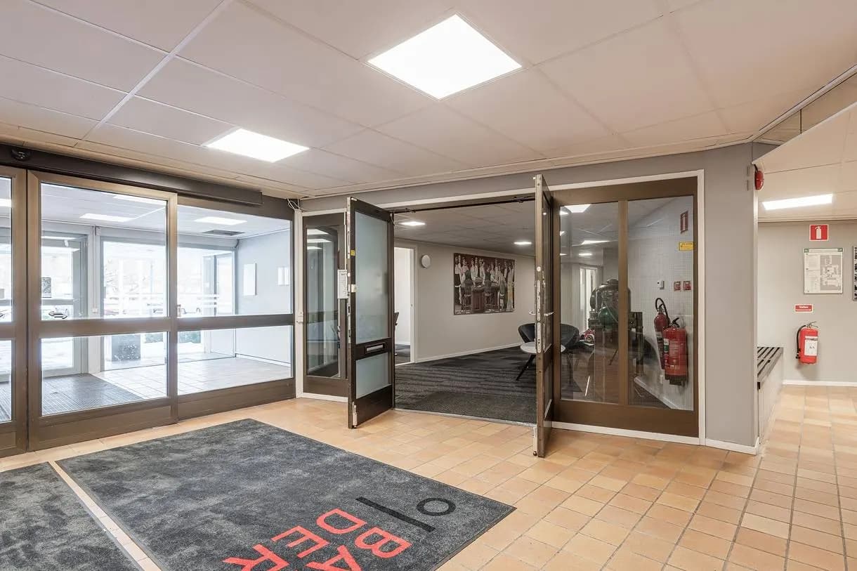 Kontor med lager i attraktivt läge på Möbelgatan 4 – bild 2