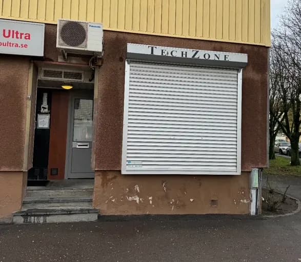 Kontorslokal med källare