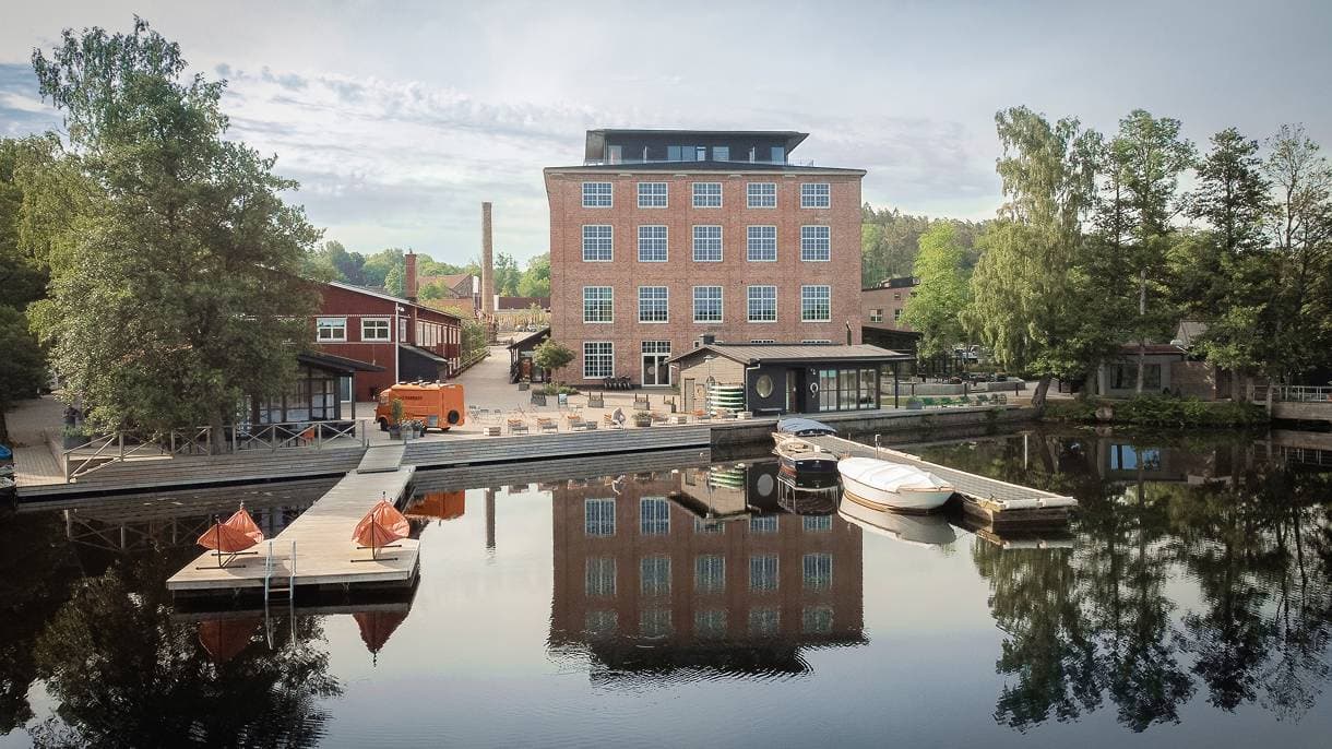 Kontor i historisk stenbyggnad på Nääs Fabriker
