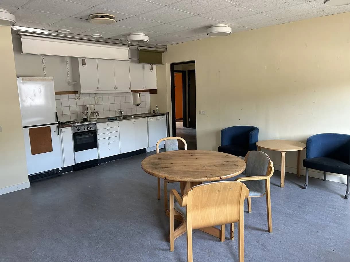 BREDSTEN 430, Ytterby – bild 2