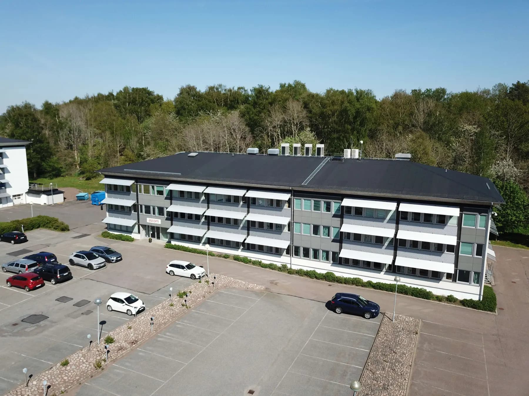 Bra kontorläge precis intill Sankt jörgens resort!