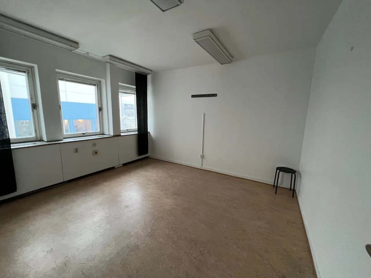 Kontorslokal vid Stigs center! – bild 2