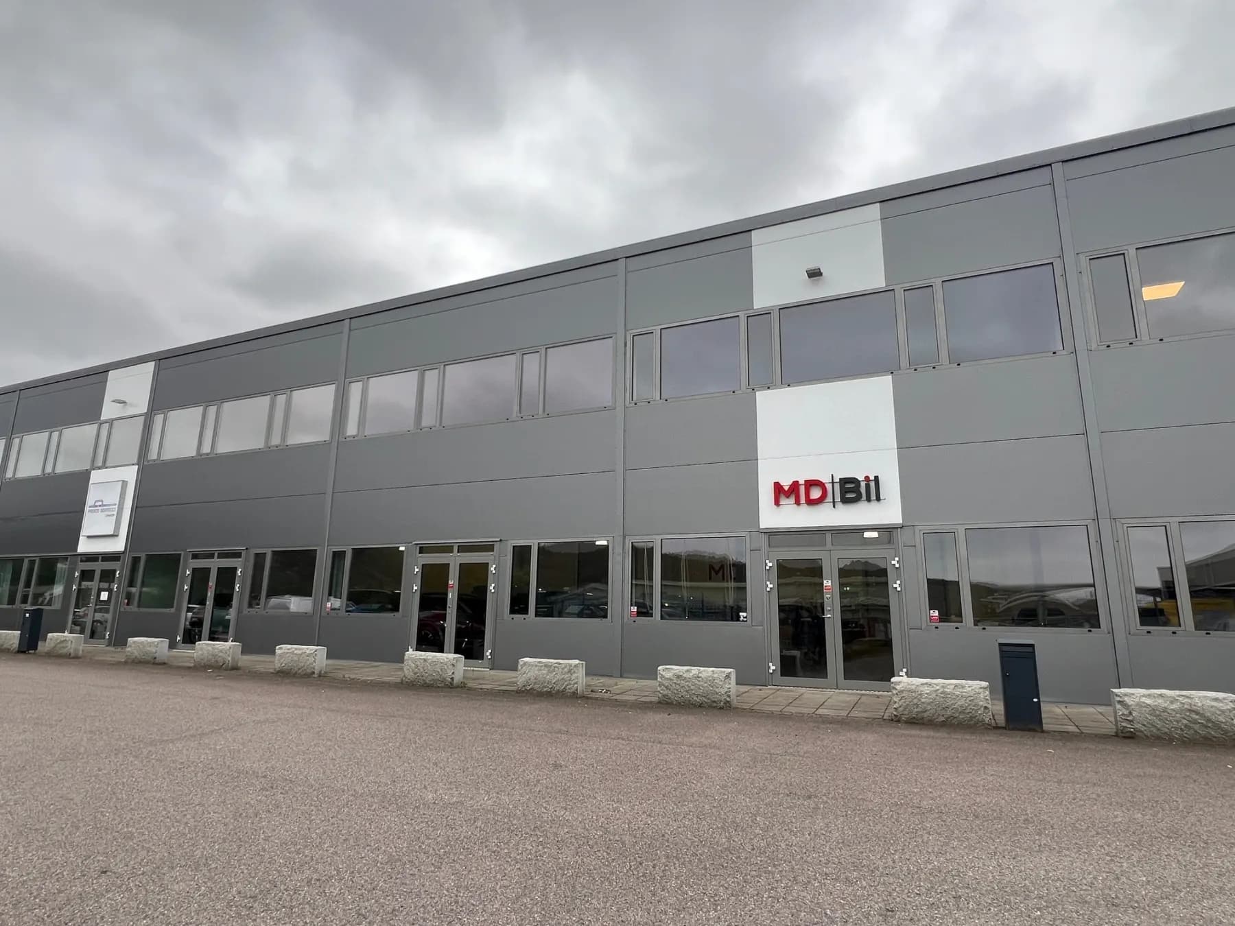 Flexibel lagerlokal nära Bäckebols service och E6:an!